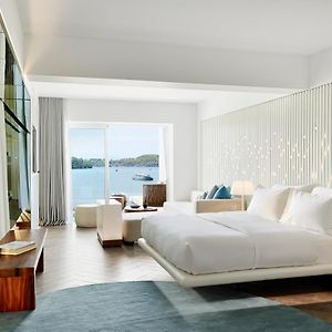 Suite Signature Lit King-Size